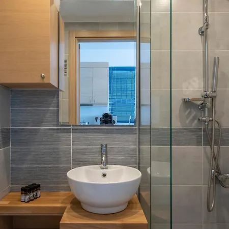 Apartment Mit Atemberaubendem Ausblick In *